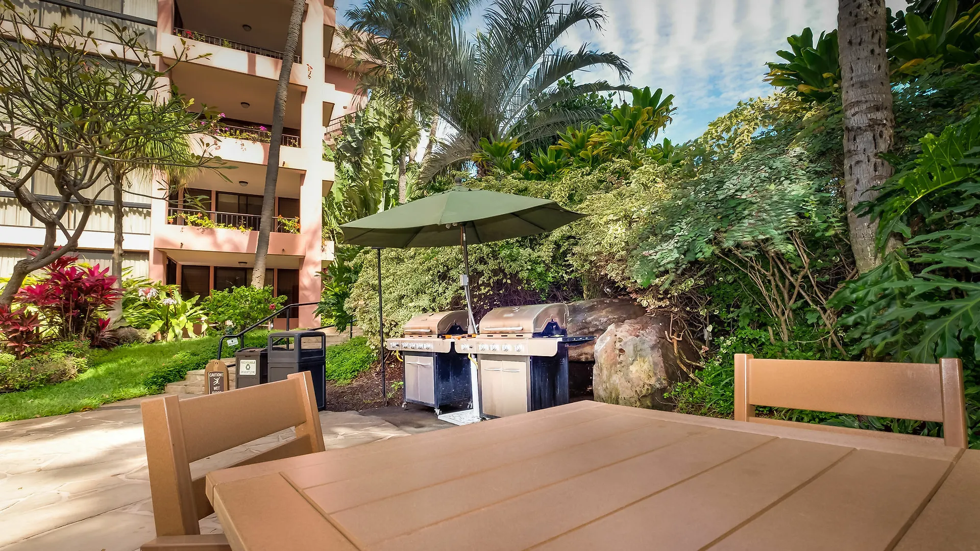 ***  Kahana Falls Resort Napili-Honokowai United States